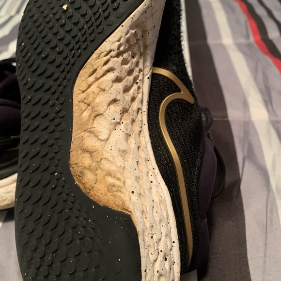 Mens Size 9 / Women’s 10.5 - Nike ZoomX Invincible Run Flyknit Black White - Picture 13 of 15